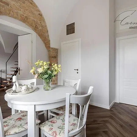 Apartament Vaulted Carmelite *